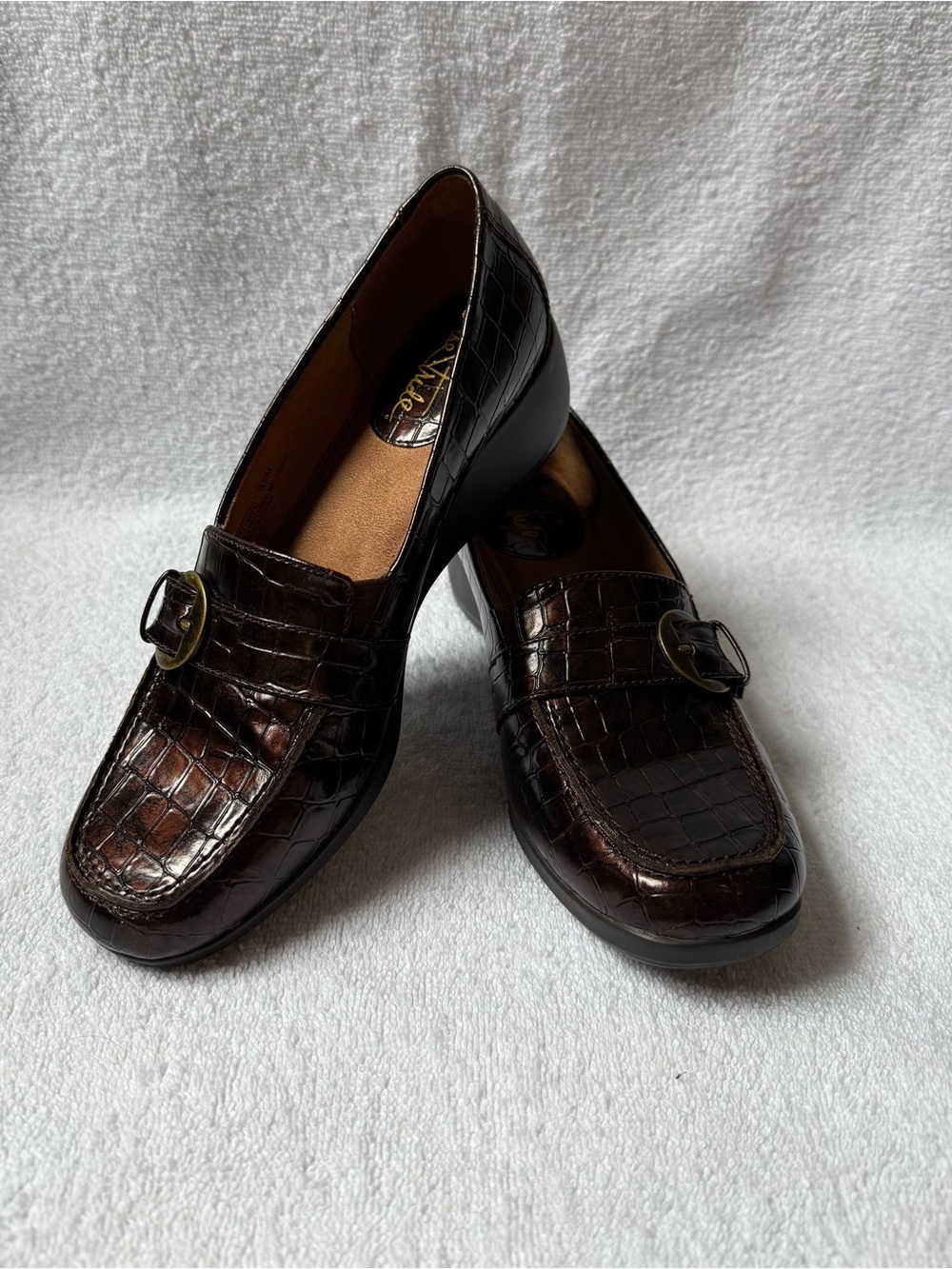 Life Stride Croc-Embossed Heeled Wedge Loafers in Dark Brown 8.5